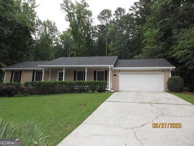 5848 Navarre Ct, Stone Mountain, GA 30087 - photo 2