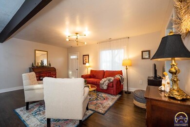 5812 SE Cross St, Topeka, KS 66619 - photo 3