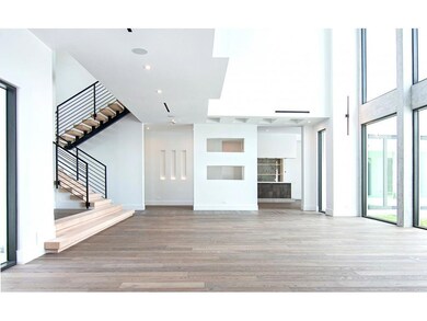 02-BREATHTAKING RIVER VIEWS