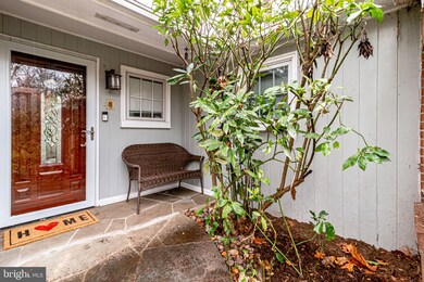 3323 Parkside Terrace, Fairfax, VA 22031 - photo 4