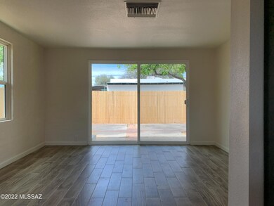 7- Living room