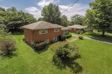 6008 Applegate Ln, Louisville, KY 40219 - photo 3