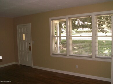 1716 Geraldine Dr, Jacksonville, FL 32205 - photo 7