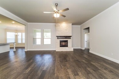 704 Liberty Dr, Joshua, TX 76058 - photo 4