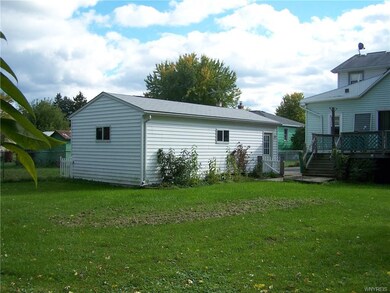 Side view of newer Garage