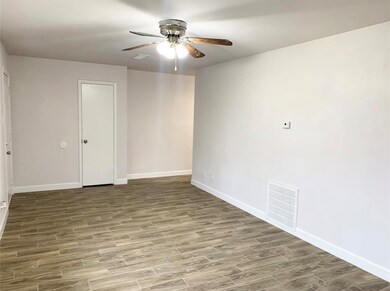 2403 Leaman Ave, Rosenberg, TX 77471 - photo 2