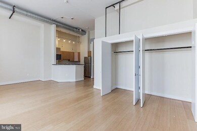 22 S Howard St unit R301, Baltimore, MD 21201 - photo 7