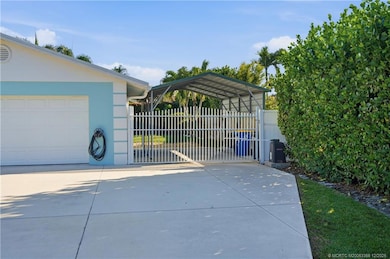 8884 SE Sandcastle Cir, Hobe Sound, FL 33455 - photo 6