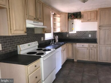 22544 Chancellors Run Rd, Great Mills, MD 20634 - photo 6