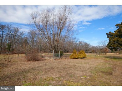133 Taylor Rd, Newfield, NJ 08344 - photo 5