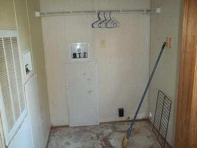 108 Oakdale St, Shelbyville, TN 37160 - photo 7