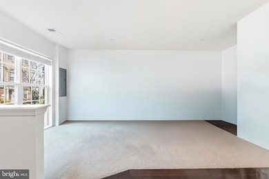 7202 Silver Thorn Way, Beltsville, MD 20705 - photo 6