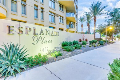 02 Esplanade