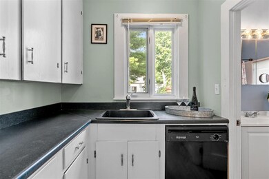 57 Cliff St, Manchester, NH 03103 - photo 7