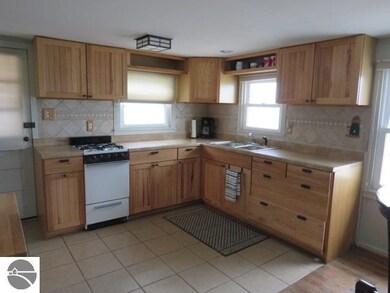 2440 Ruby St, East Tawas, MI 48730 - photo 5