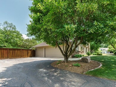 17021 Creek Ridge Trail, Minnetonka, MN 55345 - photo 6