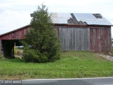 1596 Apple Way, Saint Thomas, PA 17252 - photo 3