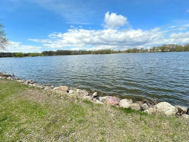 80 Lake Shore Dr, Emmetsburg, IA 50536 - photo 6