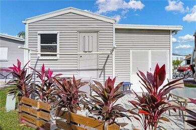 587 Nettles Blvd, Jensen Beach, FL 34957 - photo 6