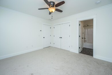 977WarrickLane007