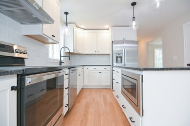 133 Southwick St, Fitchburg, MA 01420 - photo 3