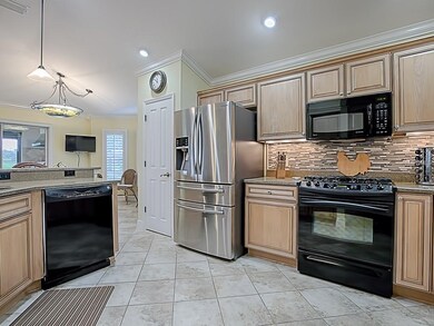 QUARTZ COUNTER TOPS, MOSAIC GLASS TILE BACKSPLASH 
