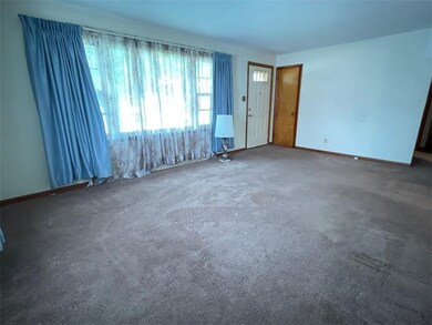 1017 N 29th St, Mattoon, IL 61938 - photo 7