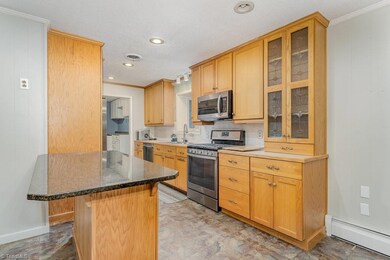 201 Sigmon Rd, Statesville, NC 28677 - photo 7