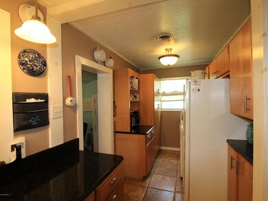 2303 Hugh Edwards Dr, Jacksonville, FL 32210 - photo 6