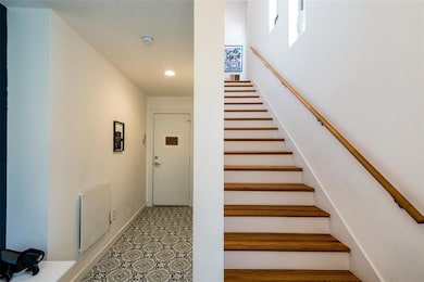 5708 Bryan Pkwy unit A, Dallas, TX 75206 - photo 3