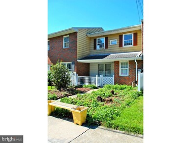 599 Manatawny St, Pottstown, PA 19464 - photo 2