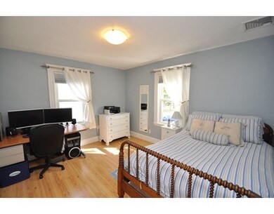 17 Perkins St, Peabody, MA 01960 - photo 7