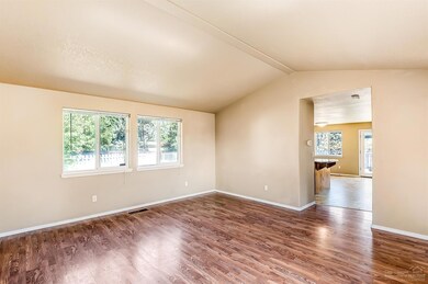 2823 SW 26th Ct, Redmond, OR 97756 - photo 5