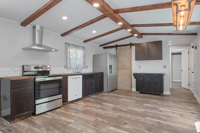 04-Kitchen