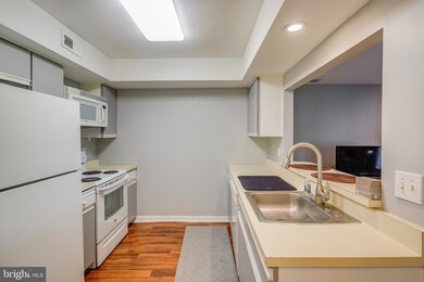 1607 Roberts Way, Voorhees, NJ 08043 - photo 4