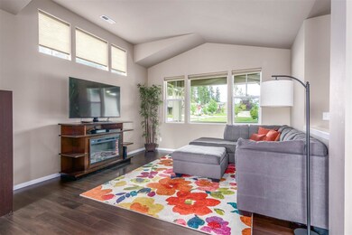 204 E Travis Ct, Spokane, WA 99208 - photo 3