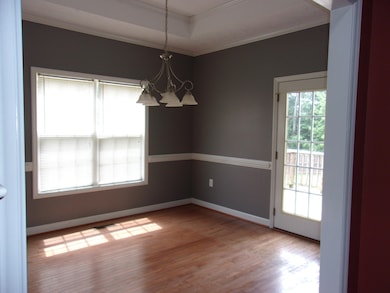 1095 Magnolia Dr, Aberdeen, NC 28315 - photo 6