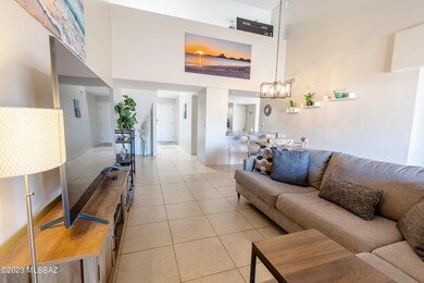 2125 E Carob Ln, Tucson, AZ 85719 - photo 5