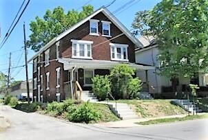 384-386 E 17th Ave