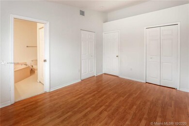 4826 NW 116th Ave, Doral, FL 33178 - photo 5