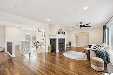 517 Bellevue Blvd N, Bellevue, NE 68005 - photo 4