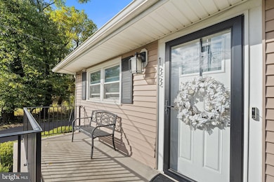 133 Robbins Ave, Ewing, NJ 08638 - photo 4