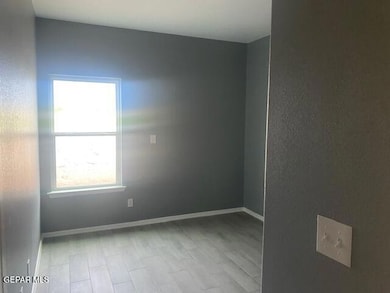 712 Hc Gilbert Minjares Dr unit A, El Paso, TX 79927 - photo 4