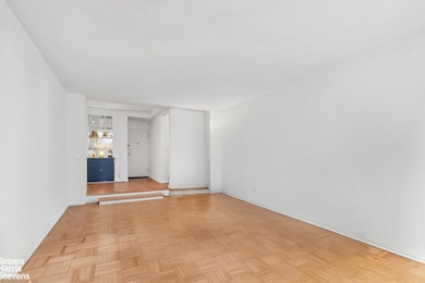 215 E 79th St unit 6F, New York, NY 10075 - photo 4