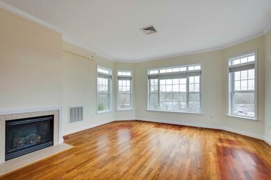 Salem Place Condominiums unit 98, Woburn, MA 01801 - photo 2