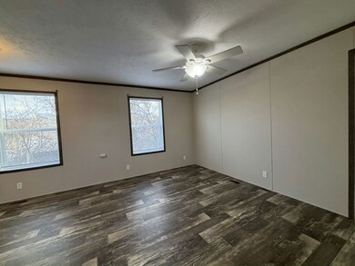 43230 E Morgan Ct unit 152, Harrison Township, MI 48045 - photo 4