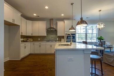 684 Yellow Leaf Ln, Summerville, SC 29486 - photo 6