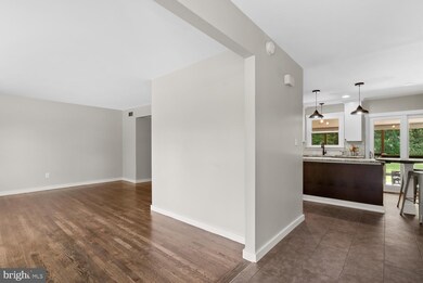 5604 Strawbridge Terrace, Sykesville, MD 21784 - photo 7