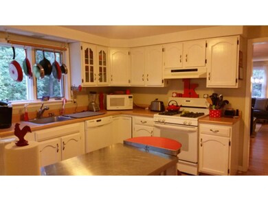 69 Joy Dr unit F7, South Burlington, VT 05403 - photo 2