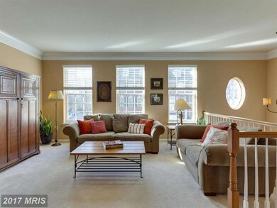 12565 Royal Wolf Place, Fairfax, VA 22030 - photo 4